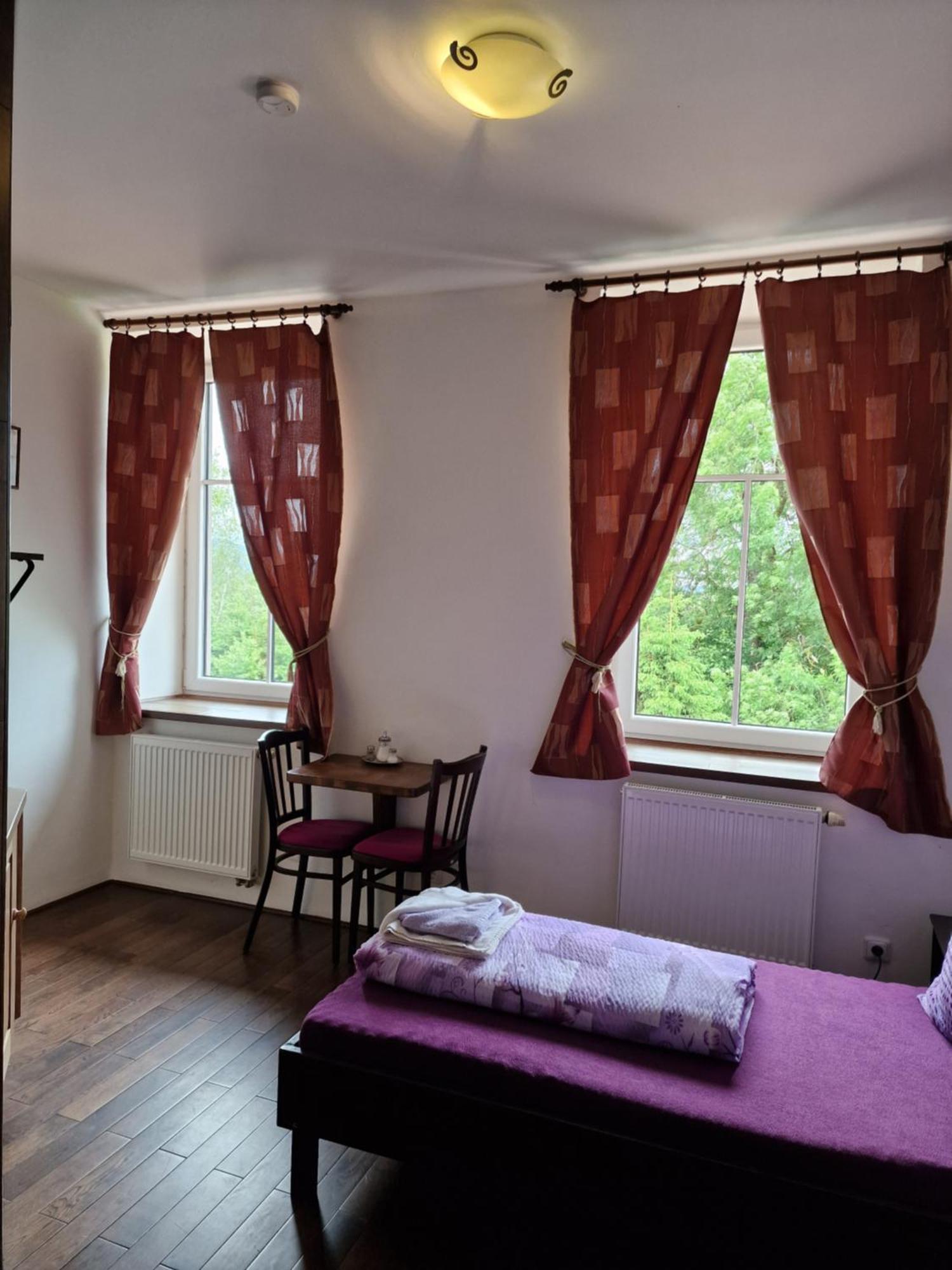 Hotel Vlčí Jámy Lenora Exteriér fotografie