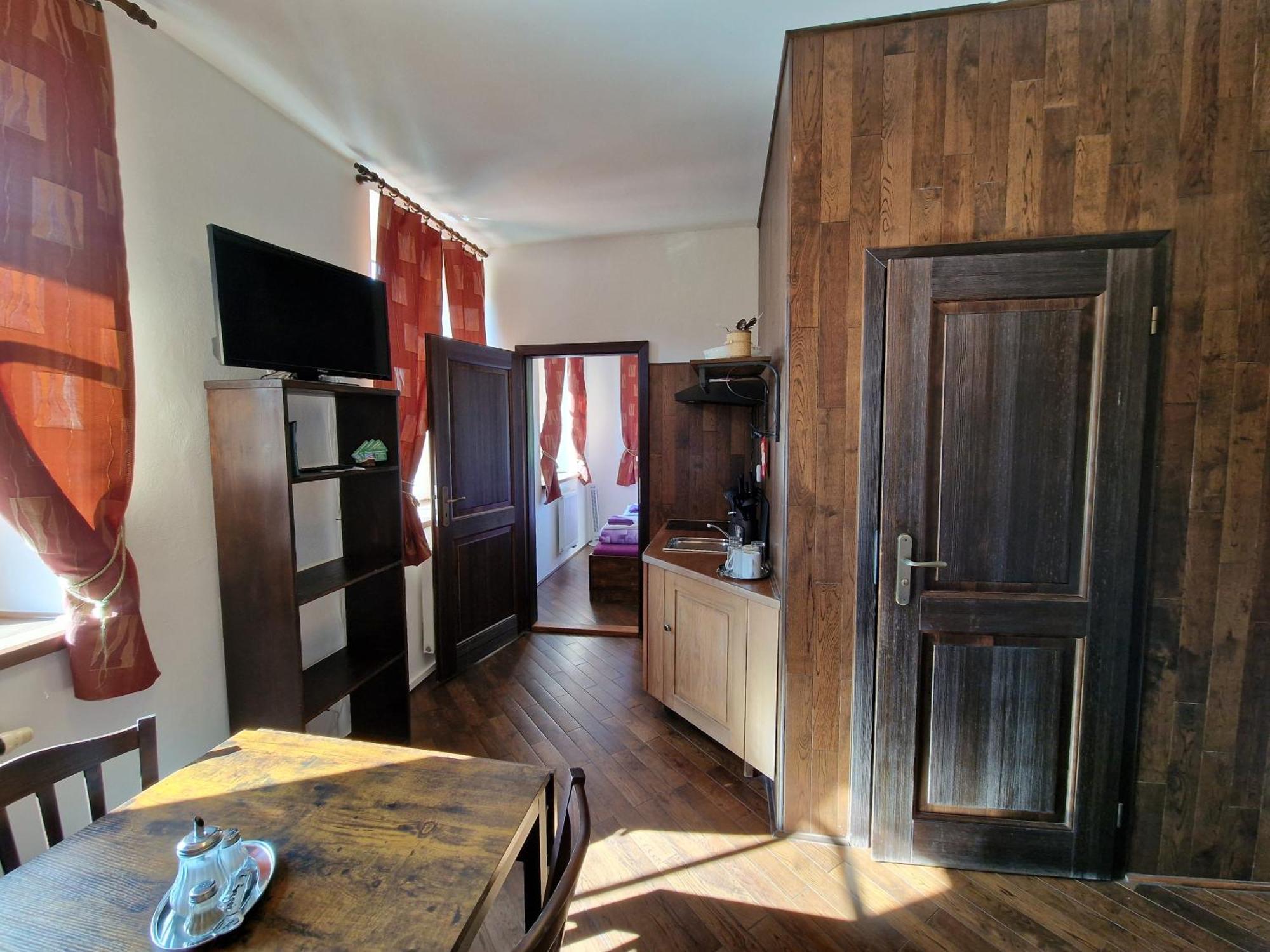 Hotel Vlčí Jámy Lenora Exteriér fotografie