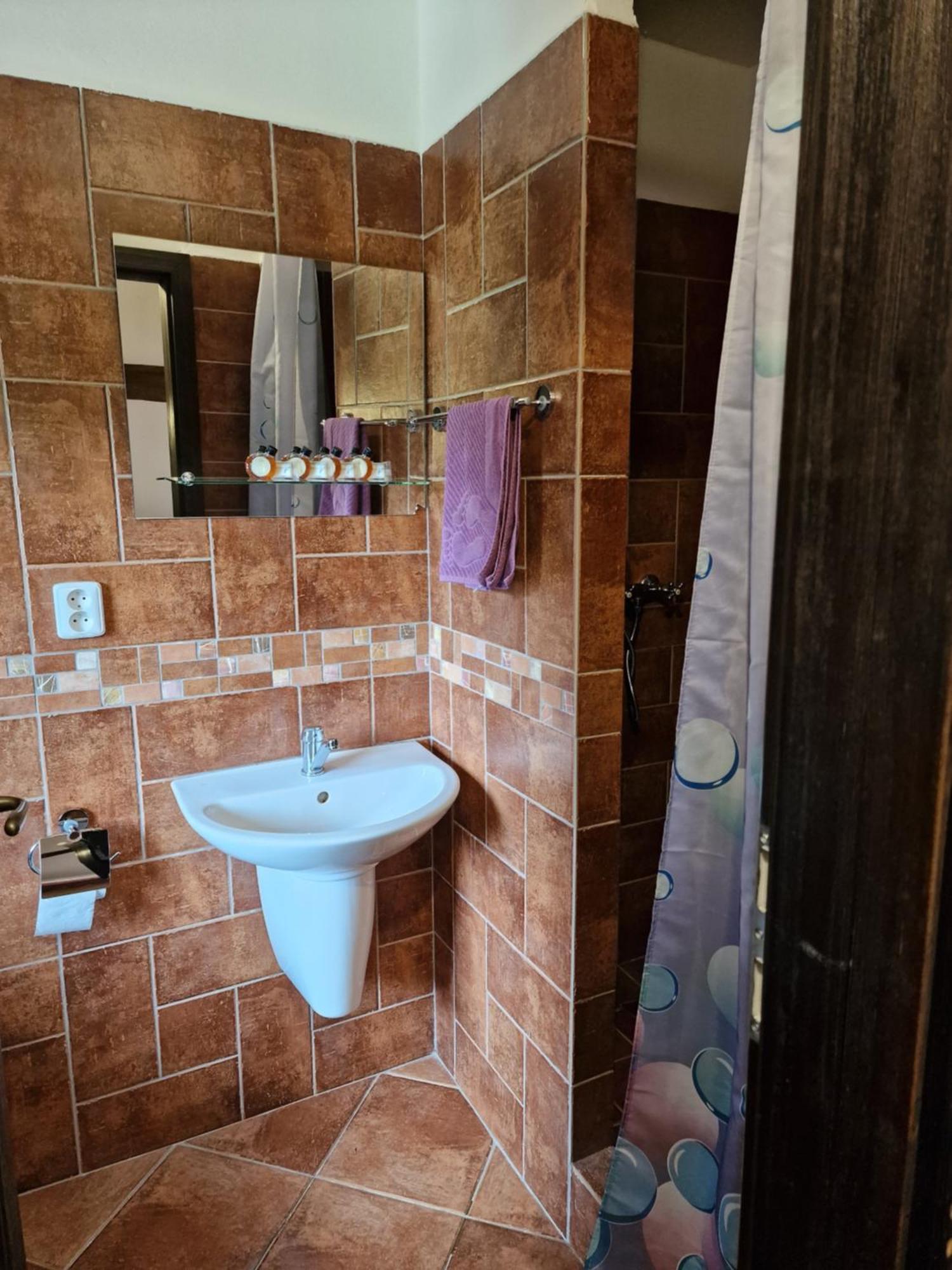 Hotel Vlčí Jámy Lenora Exteriér fotografie