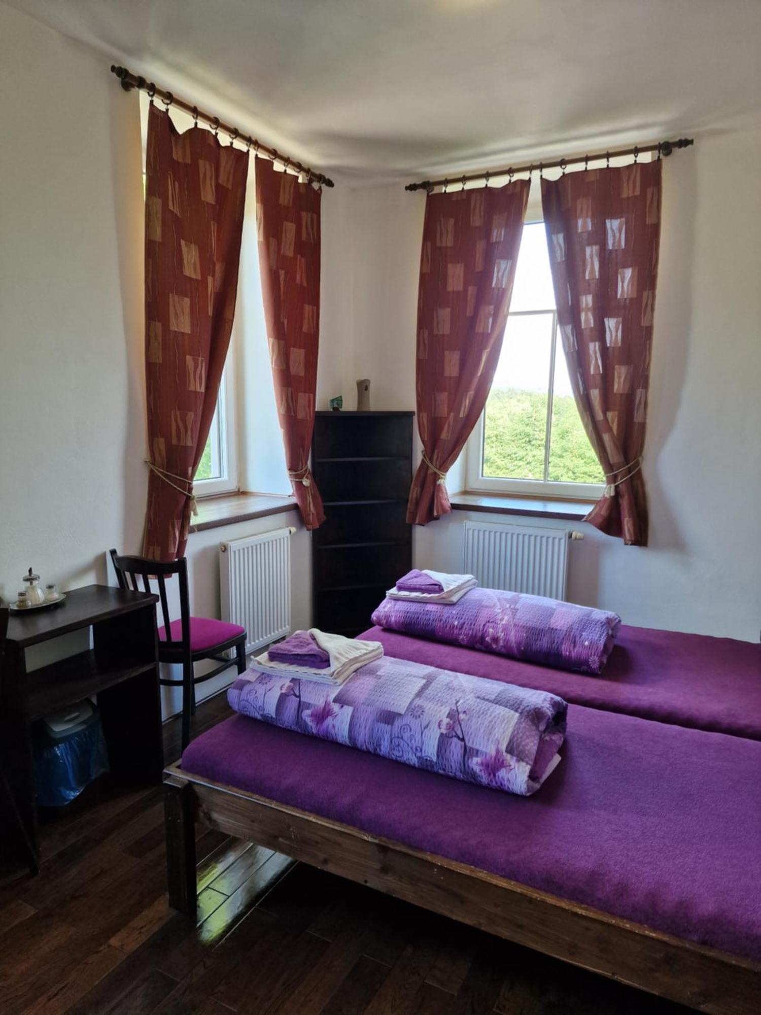 Hotel Vlčí Jámy Lenora Exteriér fotografie